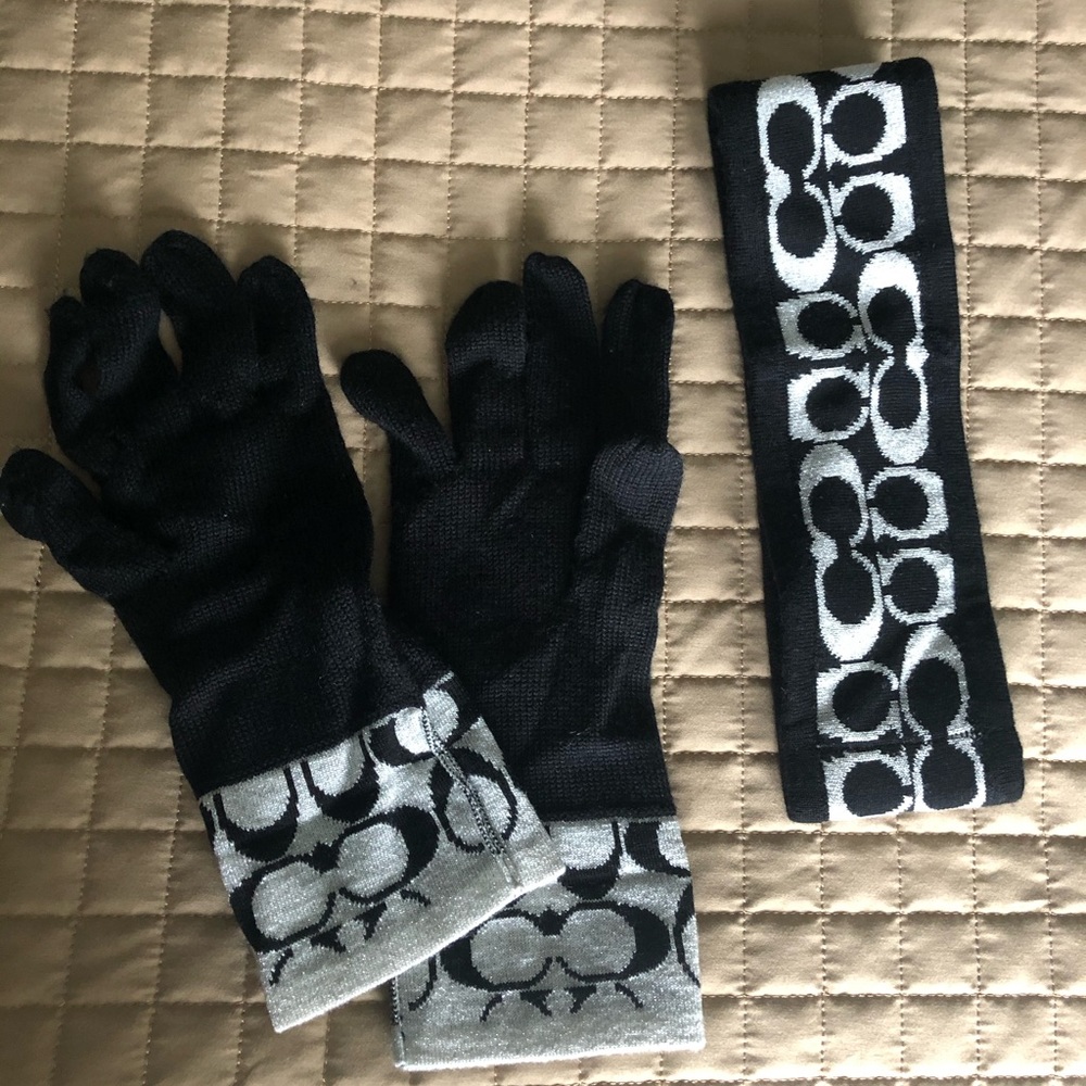 Coach headband and glove set